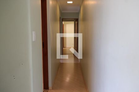 corredor de casa para alugar com 2 quartos, 55m² em Vila Fachini, São Paulo