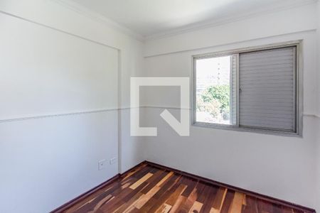 Quarto 1 de apartamento para alugar com 2 quartos, 68m² em Vila Olímpia, São Paulo