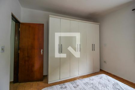 Casa à venda com 5400m², 4 quartos e 5 vagas Casa à venda com 5400m², 4 quartos e 5 vagasQuarto 3