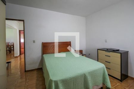 Casa à venda com 5400m², 4 quartos e 5 vagas Casa à venda com 5400m², 4 quartos e 5 vagasSuíte 1