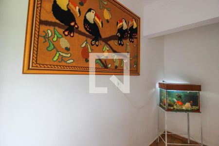 Casa à venda com 5400m², 4 quartos e 5 vagas Casa à venda com 5400m², 4 quartos e 5 vagasHall