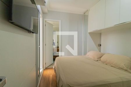 Suíte  de apartamento para alugar com 2 quartos, 75m² em Super Quadra Morumbi, São Paulo