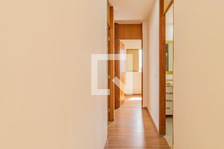 Corredor de apartamento à venda com 3 quartos, 64m² em Morumbi, São Paulo