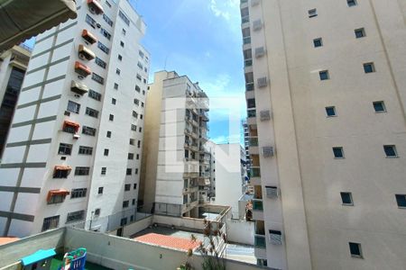 Vista da Sala de apartamento à venda com 3 quartos, 141m² em Icaraí, Niterói