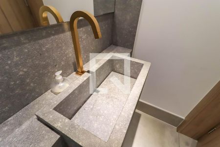 Lavabo de apartamento para alugar com 3 quartos, 300m² em Jardim Fonte do Morumbi, São Paulo