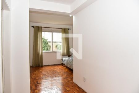 Sala de apartamento para alugar com 2 quartos, 65m² em São João, Porto Alegre