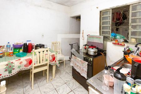 Cozinha de casa à venda com 6 quartos, 180m² em Vila União (zona Leste), São Paulo