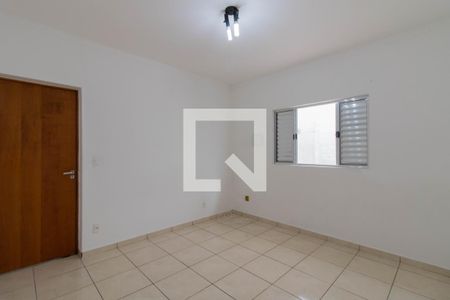 Casa à venda com 240m², 4 quartos e 1 vaga Casa à venda com 240m², 4 quartos e 1 vagaSuíte 2 - Casa 2