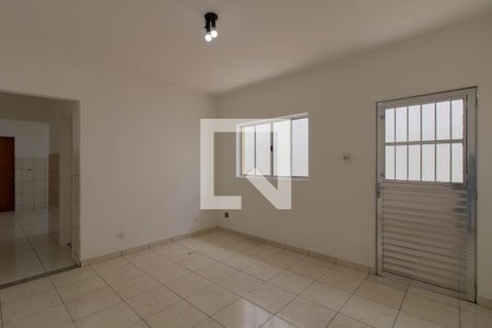 Sala de casa à venda com 4 quartos, 240m² em Vila Adelaide Perella, Guarulhos