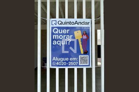 Casa à venda com 240m², 4 quartos e 1 vaga Casa à venda com 240m², 4 quartos e 1 vagaPlaca