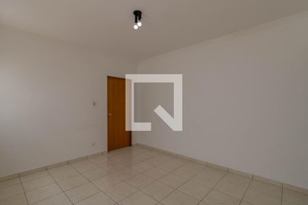 Sala de casa à venda com 4 quartos, 240m² em Vila Adelaide Perella, Guarulhos