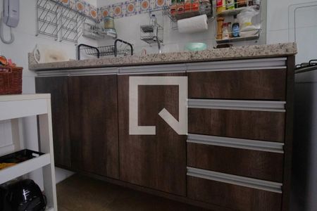 Apartamento para alugar com 56m², 1 quarto e 2 vagas Apartamento para alugar com 56m², 1 quarto e 2 vagasCozinha - Armários