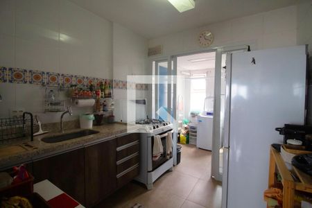 Apartamento para alugar com 56m², 1 quarto e 2 vagas Apartamento para alugar com 56m², 1 quarto e 2 vagasCozinha