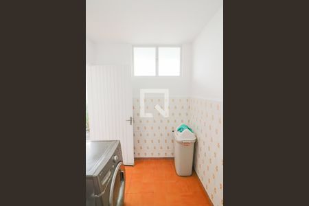 Casa à venda com 400m², 5 quartos e 4 vagas Casa à venda com 400m², 5 quartos e 4 vagasLavanderia