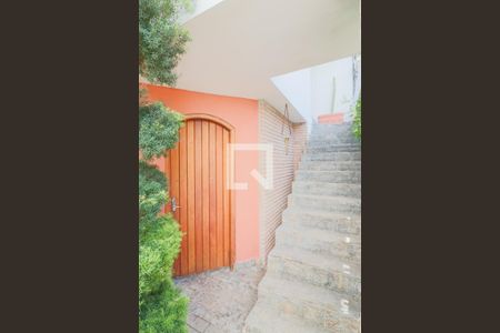 Casa à venda com 400m², 5 quartos e 4 vagas Casa à venda com 400m², 5 quartos e 4 vagasLavanderia