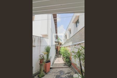 Casa à venda com 400m², 5 quartos e 4 vagas Casa à venda com 400m², 5 quartos e 4 vagasLavanderia