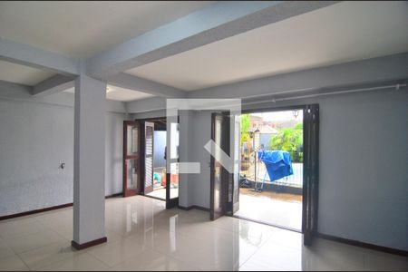 Sala de casa à venda com 3 quartos, 264m² em Rio Branco, Canoas