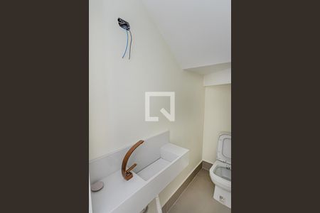 Lavabo de casa à venda com 3 quartos, 120m² em Parque Sao Domingos, São Paulo