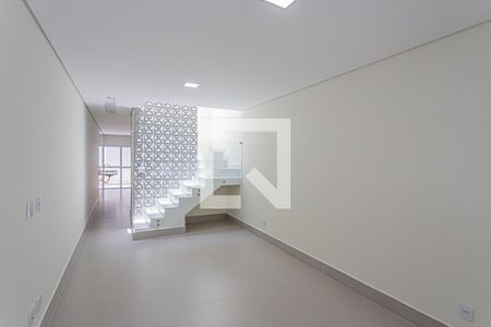 Casa à venda com 120m², 3 quartos e 2 vagasSala