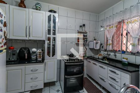 Cozinha de casa à venda com 2 quartos, 129m² em Jardim Henriqueta, Taboão da Serra