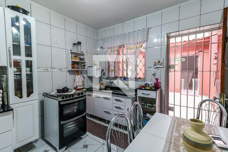 Cozinha de casa à venda com 2 quartos, 129m² em Jardim Henriqueta, Taboão da Serra