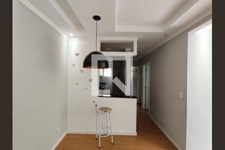 Sala de apartamento para alugar com 2 quartos, 68m² em Jardim do Divino, Ferraz de Vasconcelos