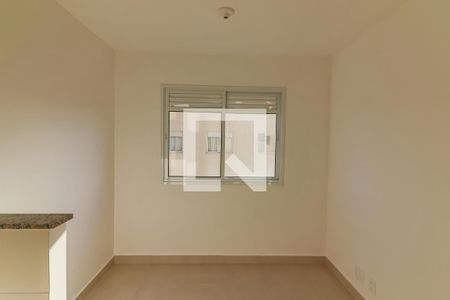 Sala / Cozinha / Lavanderia de apartamento à venda com 2 quartos, 32m² em Jardim Celeste, São Paulo