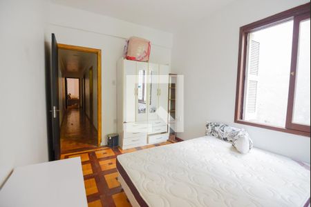 Quarto 1 de apartamento para alugar com 3 quartos, 138m² em Farroupilha, Porto Alegre