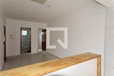 Sala / Cozinha de apartamento à venda com 1 quarto, 42m² em Vila Galvão, Guarulhos
