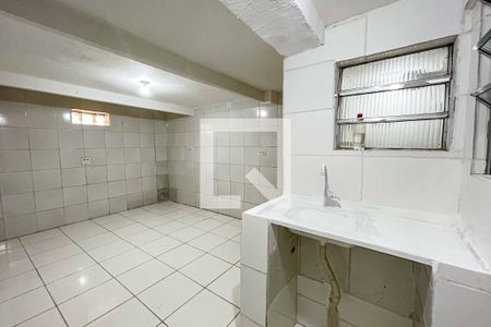 Sala/Quarto/Cozinha de casa para alugar com 1 quarto, 15m² em Lauzane Paulista, São Paulo