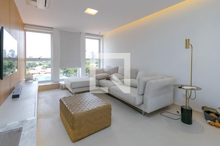 Sala de TV de apartamento à venda com 4 quartos, 347m² em Vila Cordeiro, São Paulo