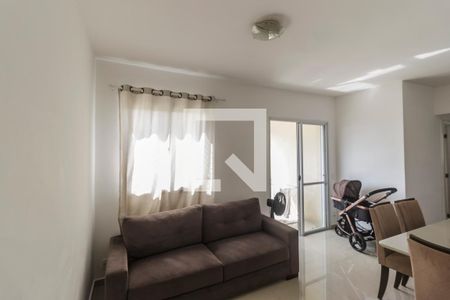 Sala de TV de apartamento à venda com 3 quartos, 74m² em Tamboré, Barueri
