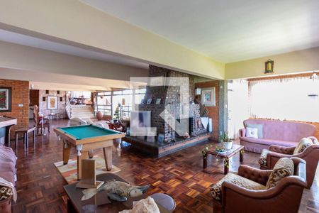Sala de casa à venda com 5 quartos, 690m² em Santa Lúcia, Belo Horizonte