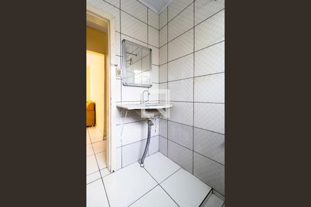 Apartamento para alugar com 52m², 2 quartos e sem vaga Apartamento para alugar com 52m², 2 quartos e sem vagaBanheiro