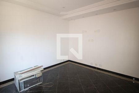 Sala de Vídeo de casa à venda com 4 quartos, 600m² em Olaria, Rio de Janeiro