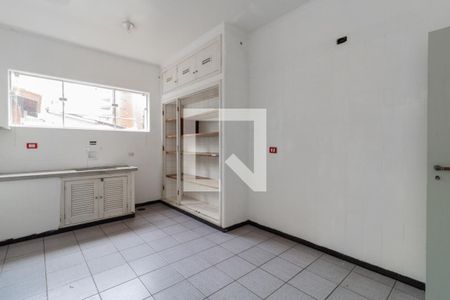 Casa para alugar com 165m², 4 quartos e 2 vagas Casa para alugar com 165m², 4 quartos e 2 vagasCozinha