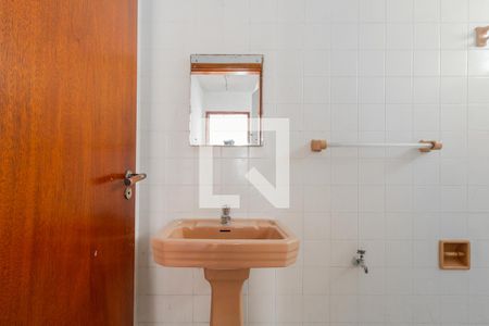 Casa para alugar com 165m², 4 quartos e 2 vagas Casa para alugar com 165m², 4 quartos e 2 vagasBanheiro 2