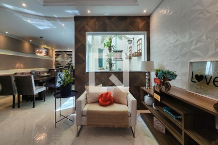 Sala de estar de casa à venda com 3 quartos, 220m² em Rudge Ramos, São Bernardo do Campo