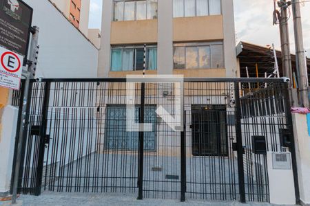 Apartamento à venda com 43m², 1 quarto e sem vaga Apartamento à venda com 43m², 1 quarto e sem vagafachada