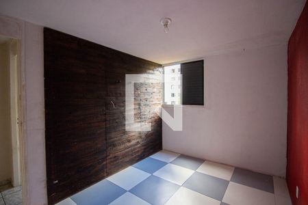 Quarto 2 de apartamento para alugar com 3 quartos, 70m² em Conjunto Habitacional A. E. Carvalho, São Paulo