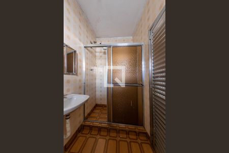 Banheiro 2 de casa à venda com 3 quartos, 210m² em Parque São Lucas, São Paulo