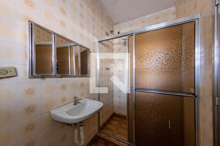 Banheiro 2 de casa à venda com 3 quartos, 210m² em Parque São Lucas, São Paulo