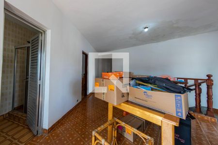 Mezanino de casa à venda com 3 quartos, 210m² em Parque São Lucas, São Paulo