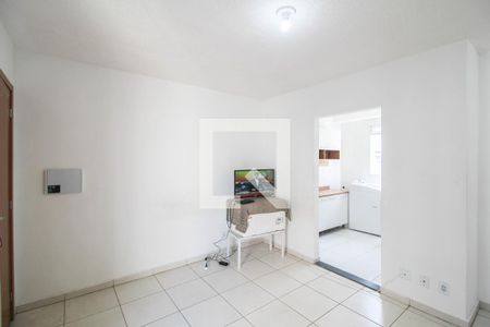 Sala de apartamento para alugar com 2 quartos, 45m² em Banco de Areia, Mesquita