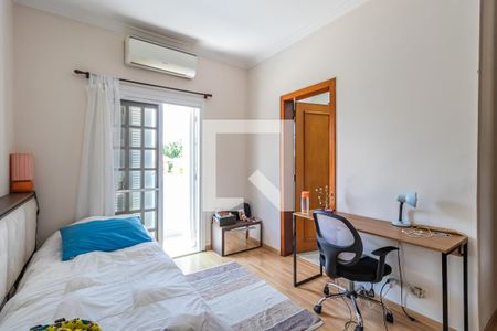 Casa à venda com 329m², 4 quartos e 4 vagas Casa à venda com 329m², 4 quartos e 4 vagasSuíte 1