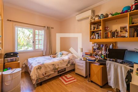 Casa à venda com 329m², 4 quartos e 4 vagas Casa à venda com 329m², 4 quartos e 4 vagasQuarto 2