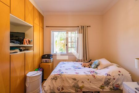 Casa à venda com 329m², 4 quartos e 4 vagas Casa à venda com 329m², 4 quartos e 4 vagasQuarto 2