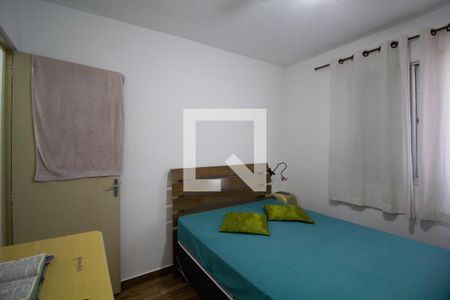 Quarto 1 de casa à venda com 2 quartos, 90m² em Vila Carmosina, São Paulo