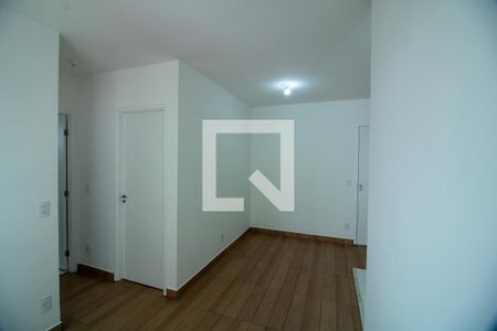 Sala de apartamento para alugar com 2 quartos, 41m² em Parque Arariba, São Paulo