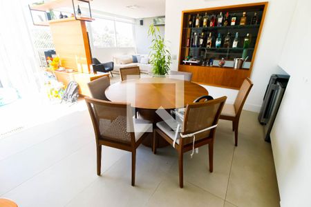 Sala de Jantar de apartamento à venda com 2 quartos, 130m² em Jardim Leonor, São Paulo